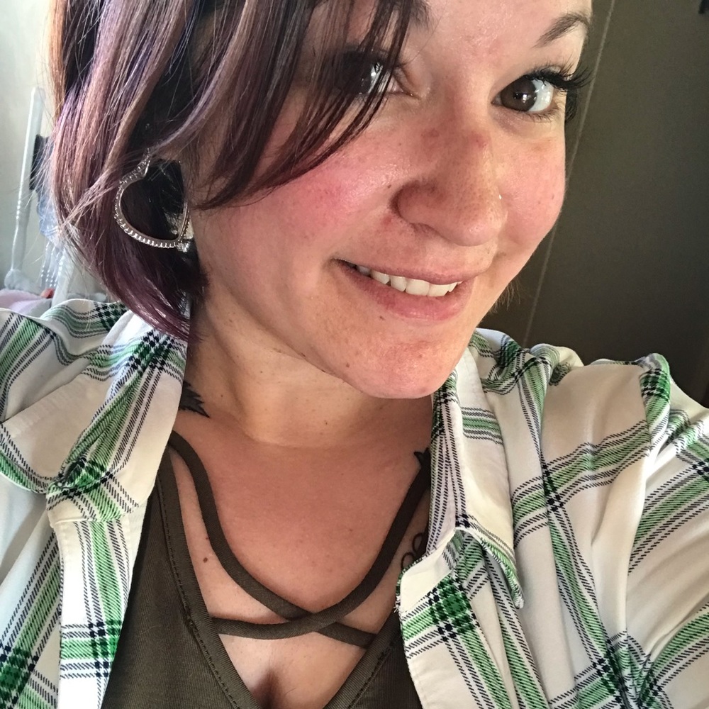 Meet your Posher, Ashley